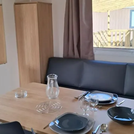 Kemping Mobil Cosy Avec Terrasse Pour 2 Personnes - Api-1-52-1537 Long